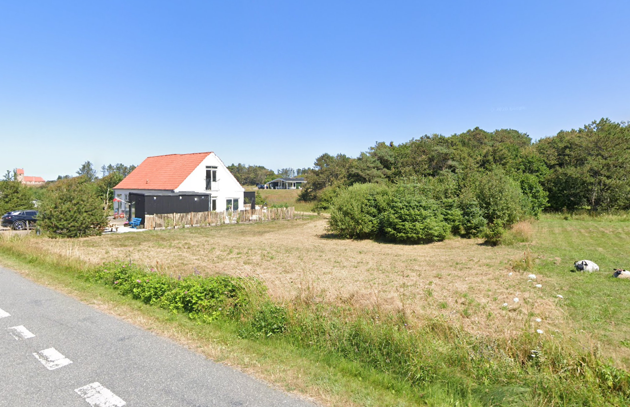 image 01